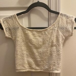 Hollister Lace Crop-Top